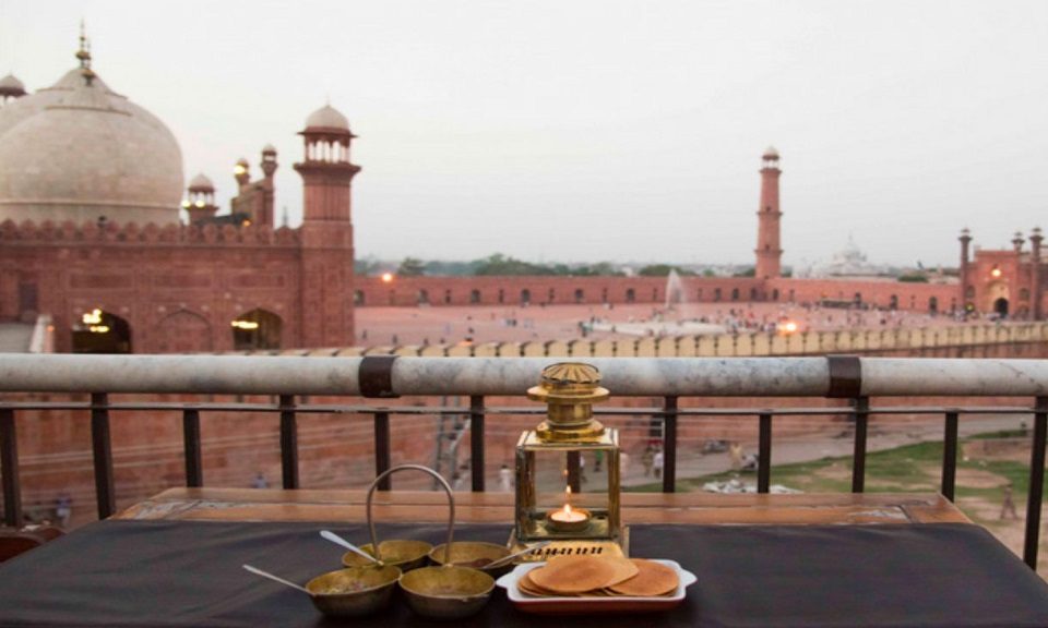 places to visit in lahore for couples