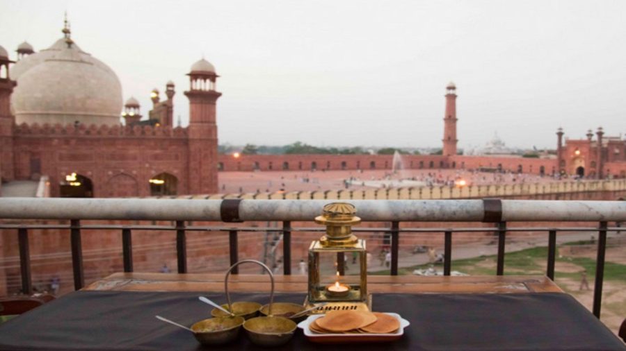 Best places to visit Lahore for couples